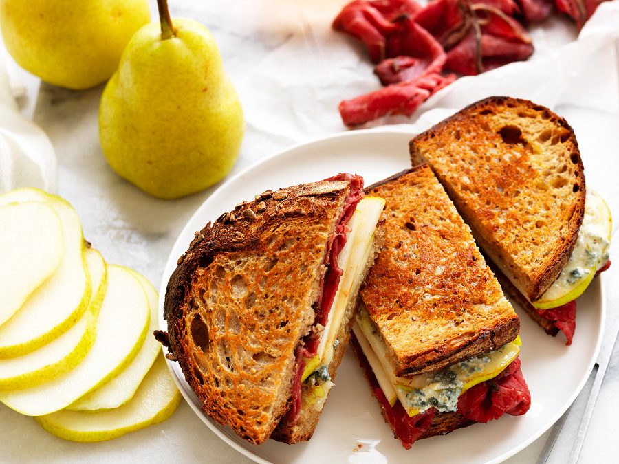 Rare roast beef, pear & creamy blue cheese toasties